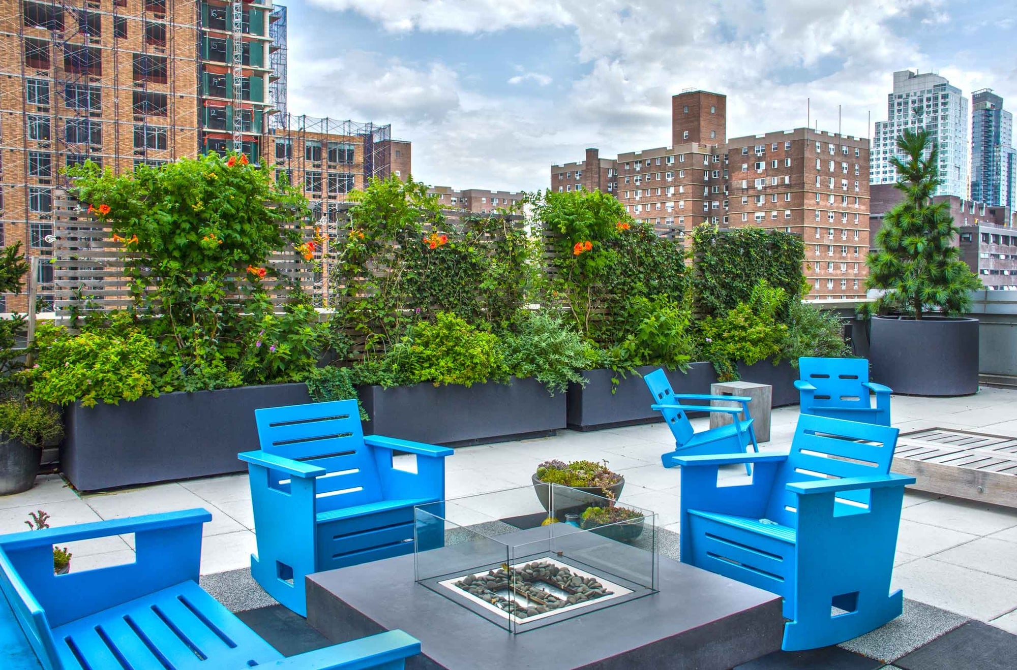Downtown Brooklyn Terrace — Greenery NYC project photo 1