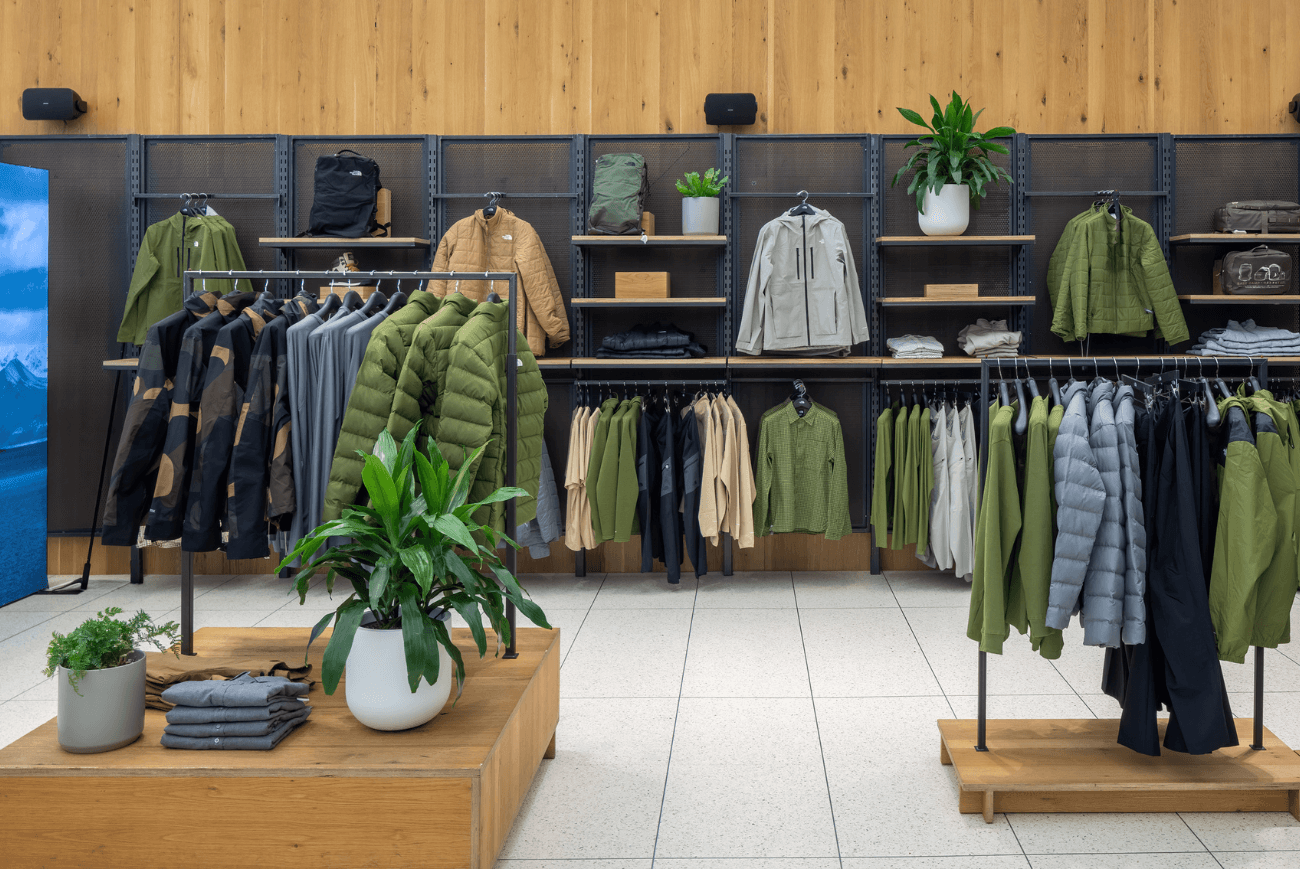 North Face 5th Ave Flagship — Greenery NYC project photo 1